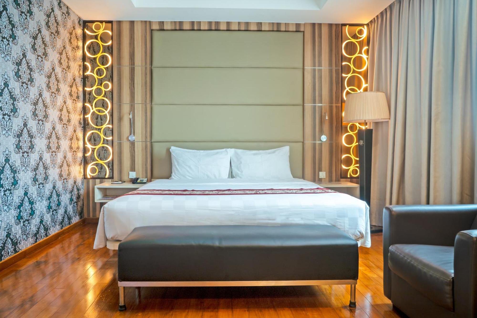Hill Batam Hotel Nagoya