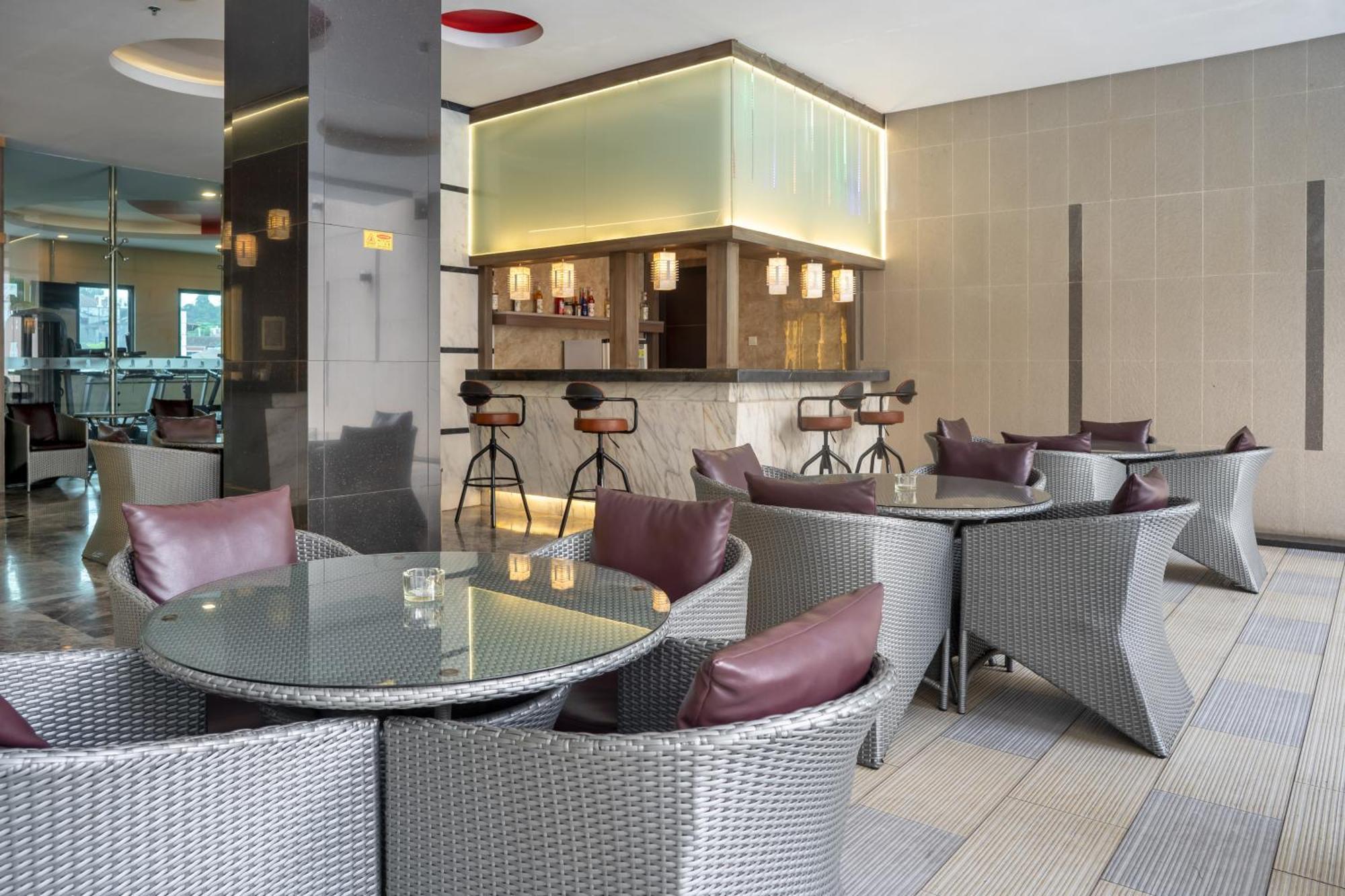 Hotel Hill Batam