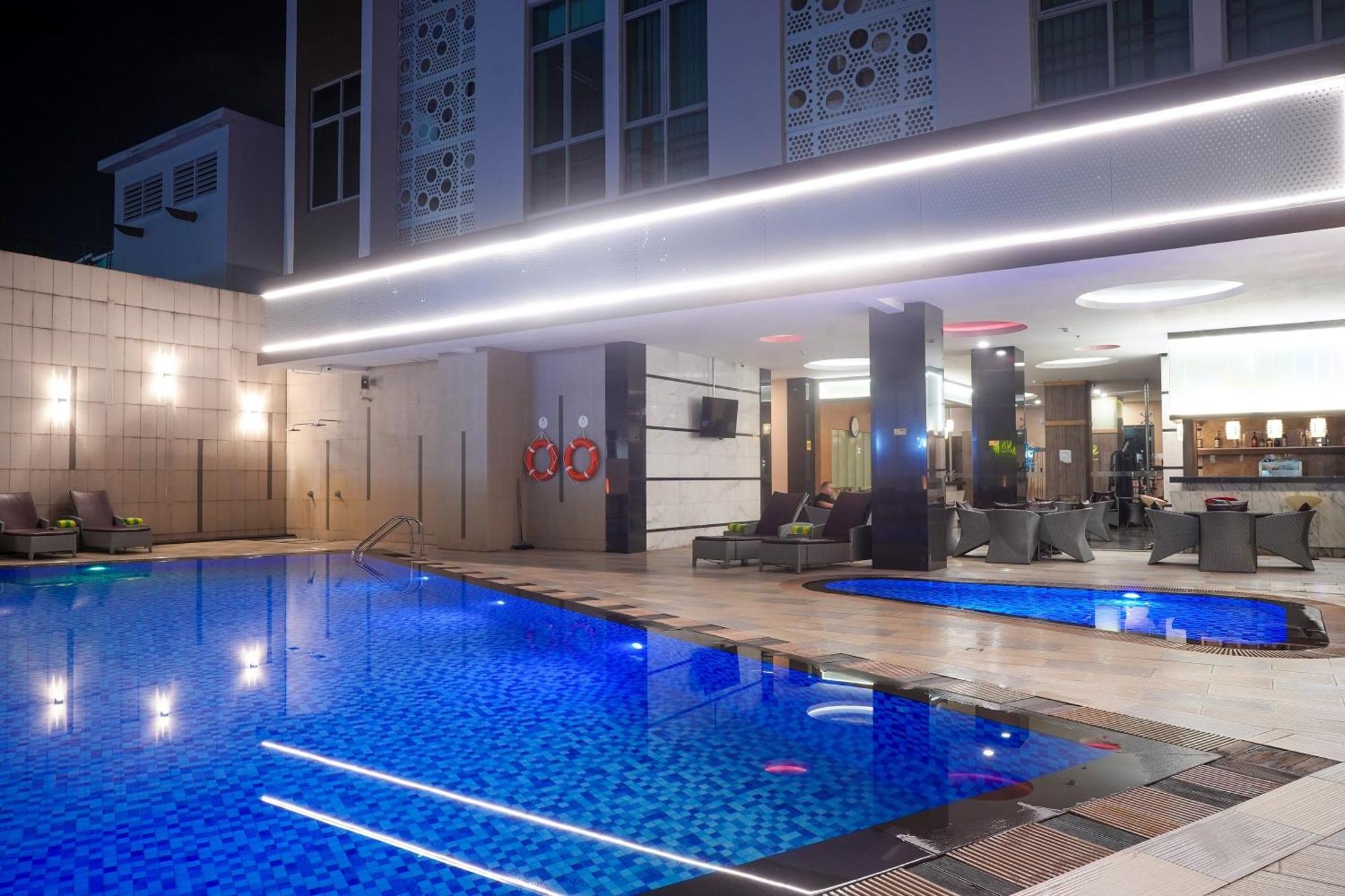 Hill Batam Hotel Nagoya