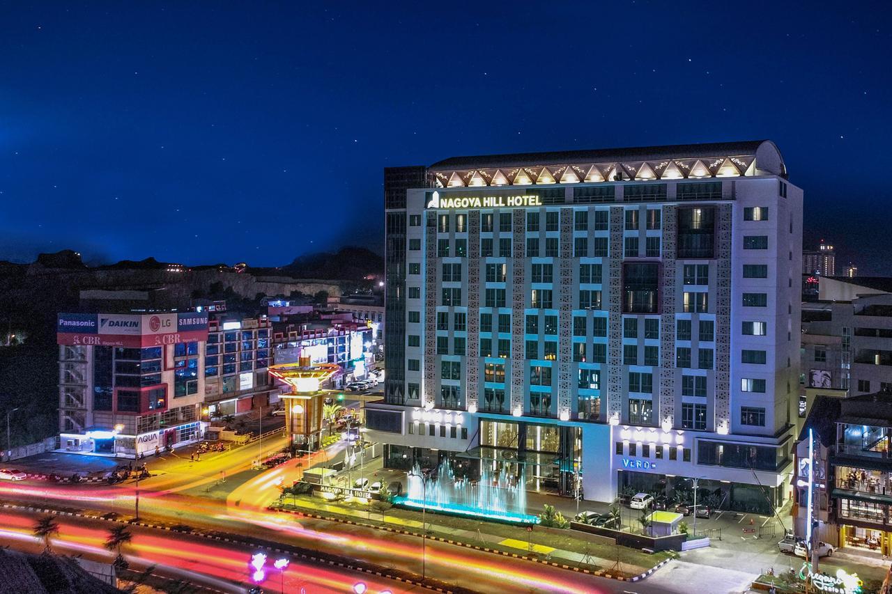 Hill Batam Hotel